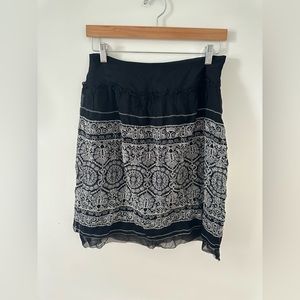 Cynthia Steffe Skirt size 6 embroidered